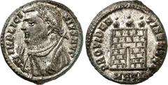 RÖMER RÖMISCHES KAISERREICH. LICINIUS I. 308-324. Bi-Follis 19mm (318/319) 3,03g, Heraclea. Konsularbüste, in Trabea, mit Mappa, Sceptrum u. Lkr., n.l. IMP LICI-NIVS AVG / PROVIDEN-TIAE AVGG Lagertor;