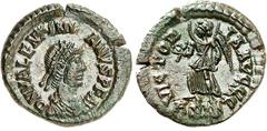 RÖMER RÖMISCHES KAISERREICH. VALENTINIANUS II. 375-392. AE-Halbcentenionalis 14/13mm (383/387) 1,09g, Siscia, 1. Off. Paludamentbüste m. Perlendiadem n.r. D N [VA]LENTINI-ANVS P F AVG / VICTOR-IA AVGG