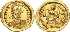 RÖMER RÖMISCHES KAISERREICH. THEODOSIUS II. 402-450. Solidus (430/441) 4,41g, Konstantinopel. Büste mit Panzer, Helm, Perlendiadem, Schild und Speer v.v., Kopf n.halbrechts D N THEODO-SIVS PP AVG / VO