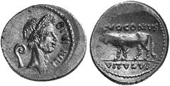THE LATE ROMAN REPUBLIC CAIUS IULIUS CAESAR, † 44 B.C. No.: 9 Schätzpreis - Estimation CHF 8000.- Denarius of the moneyer Q. Voconius Vitulus, 40 B.C. or shortly after; 3.84 g. Obv. DIVI IVLI Head of 
