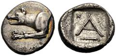 GRIECHISCHE MÜNZEN ARGOLIS. ARGOS. Triobol, 320-270 v. Chr. Wolfsprotome n.l. Rv. Großes A, l. und r. N-I, unten Keule. 2,61 g., 14 mm. SNG Cop. 33. BCD, Peloponnesos, 1075.6. Sehr schön Erworben von 