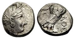 GRIECHISCHE MÜNZEN ATTIKA ATHEN Tetradrachmon um 356 v. Chr. Athenakopf n. r. Rv. Eule n. r., im Felde l. Ölblätter und Mondsichel; r. AΘE. 16,93 g. Svoronos, A. Tf. 32,33. Dicker, knapper Schrötling.