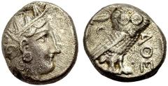 GRIECHISCHE MÜNZEN ATTIKA ATHEN Tetradrachmon um 350 v. Chr. Athenakopf n.r. Rv. Eule n.r., im Felde l. Ölblätter und Mondsichel; r. AΘE. 16,93 g. Svoronos, A. Tf. 32, 33. Dicker, knapper Schrötling. 