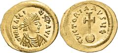 BYZANTINE COINS Heraclius, 610-641. Semissis (Gold, 21 mm, 2.26 g), Constan­tinople, 610-613. dN hERACLI - US P AVI Diademed, draped and cuirassed bust of Heraclius to right. Rev. VICTORIA AUGh E Cros