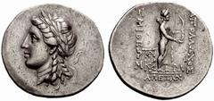Greek Coins Troas, Alexandria No.: 198 Schätzwert/Estimation: CHF 3000.- d=34 mm Tetradrachm circa 171, AR16.94g. Laureate head of Apollo l. Rev. APOLLONOS - SMIQEWS Apollo Smintheus standing r., chla