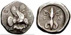 Greek Coins Elis, Olympia No.: 263 Estimate: CHF 8000 d=24 mm Stater circa 440, AR 12.19 g. Eagle flying r., grasping hair with its talons and tearing at it with its beak. Rev. F – A Winged thunderbol