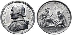 Medaglie papali ROMA Pio VIII (Francesco Saverio Castiglioni), 1829-1830. Medaglia 1829 a. I opus G. Girometti e G. Cerbara. Æ gr. 15,60 mm 32 Dr. PIVS VIII PONT - MAX ANNO I. Busto con berretto, mozz