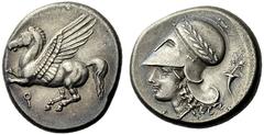 GRIECHISCHE MÜNZEN KORINTH Stater, 386 - 307. Pegasos mit reichverzierten Flügeln nach links fliegend, unter der Brust Koppa. Rs: Kopf der Athena im korinthischen Helm, der mit einem Lorbeerkranz gesc