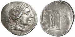 GRIECHISCHE MüNZEN LYKIEN TLOS No.: 424 Schätzpreis-Estimate: EUR 200 d=13 mm Vierteldrachmon, ca. 40-19/8 v. Chr. Drapierte Büste der Artemis mit Köcher und Bogen über der hinteren Schulter nach rech
