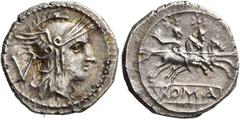 RÖMISCHE REPUBLIK Quinar, ca. 214-213. Kopf der Roma mit Flügelhelm rechts, dahinter Wertzeichen V. Rv/ ROMA (in Tabula). Die Dioscuren mit eingelegten Lanzen zu Pferde n. rechts galoppierend. Bab. 33