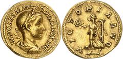 RÖMISCHE MÜNZEN GORDIANUS III PIUS, 238-244 Aureus, Rom, 238-239. IMP CAES M ANT GORDIANVS AVG. Büste mit Lorbeerkranz, Palu-damentum und Brustpanzer rechts, vom Rücken gesehen. Rv/ VICTORIA AVG. Vict