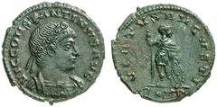 RÖMISCHE KAISERZEIT CONSTANTINUS II, Augustus 337-340 Nummus, Rom, 337-340. VIC CONSTANTINVS AVG. Panzerbüste mit Diadem rechts. Rv/ VIRTVS AVGVSTI / Zweig zwischen R P. Kaiser in Feldtracht en face s