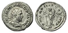 Monete romane imperiali / The Roman Empire Filippo I (244-249), Antoniniano, Roma, 247 d.C., AR, (g 2,94, mm 23, h 12). Busto radiato, drappeggiato e corazzato a d., Rv. Felicitas stante verso s.. RIC