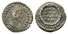 Monete romane imperiali / The Roman Empire Costanzo II (337-361), Siliqua, Lugdunum, AR, (g 1,96, mm 17, h 6). Busto diademato e drappeggiato a d., Rv. VOTIS XXX MVLTIS XXXX in corona d’alloro. RIC 21