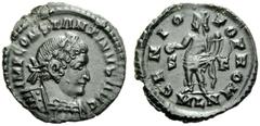 Constantine I (306-337), Nummus,London, AD 315-316, AE, (g 2,96, mm 21, h 6). IMP CONSTANTINVS AVG, laureate and cuirassed bust r., Rv. GENIO - POP ROM, Genius standing l., holding patera and cornucop