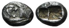 Greek world and ancient Near East Kings of Lydia, time of Cyrus – Darios I, c. 545-520 BC. AR Sixth Stater - Third Siglos (10mm, 1.71). Sardes. Confronted foreparts of lion r. and bull l. R/ Two incus