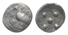 Greek Sicily, Akragas, c. 470-420 BC. AR Pentonkion (6mm, 0.21g). Eagle standing l. on Ionic column. R/ Five pellets. Westermark, Coinage, Group III, 517; SNG ANS 996; HGC 2, 118. VF