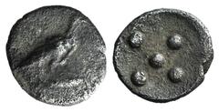 Greek Sicily, Akragas, c. 460-446 BC. AR Pentonkion (6mm, 0.14g). Eagle standing r. on Ionic column. R/ Five pellets. Westermark, Coinage, Group III, 519; SNG ANS 997; HGC 2, 119. VF