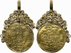 Middle Ages and Modern times Italy, Venezia, Francesco Loredan (1752-1762), Osella of 4 Zecchini, 1755 AV (g 20,01; mm 36; h 12) S M VENET FRANC LAVRED, the Nativity depicted within a portico; below, 