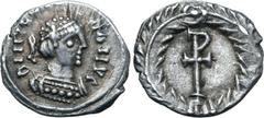 Byzantine Justin II AR 1/6 Siliqua. Ravenna, AD 567-578. D N IVSTINVS PP AV, diademed bust to right, wearing ornamental robe / Staurogram; star to left and right; all within wreath. BCI 155 (heavy 1/8