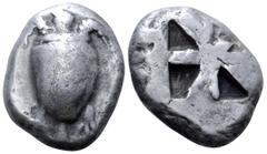 Greek Islands off Attica, Aegina AR Stater. Circa 480-457 BC. Sea turtle, head in profile, with 'T-back' design on shell / Large square incuse with skew pattern. Meadows, Aegina, Group IIIa; HGC 6, 43
