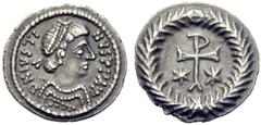 Ancient Coins BYZANTINE EMPIRE Justinianus I, 527-565. ¼ Siliqua 540/552, Ravenna. Diademed bust to r. Rev. Cross with staurogram between two stars. 0,73 g. S. -. MIB 78. BMC Vandals cf. 4-8. Tiny cab