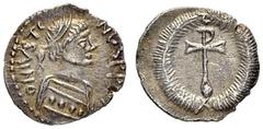 JUSTINUS II, 565-578 Mint of Ravenna 1/6 Siliqua 567-578. Obv. D N IVSTI - NVS PP (AVG) Cuirassed bust with diadem to r. Rev. Chrismon on globus within wreath. Sear 414 (quarter siliqua?). DOC -. MIBE