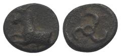 Greek Dynasten von Lykien. Perikles (ca. 380 - 360 v. Chr.). Bronze. Vs: Pferdeprotome links. Rs: Triskeles. 10 mm. 1,18 g. Müseler VIII, 56; SNG von Aulock 4262. Sehr schön.