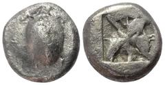 Greek Inseln vor Attika. Aigina. Stater (Silber). Ca. 525 - 475 v. Chr. Vs: Seeschildkröte. Rs: Quadratum incusum. 20 mm. 11,93 g. HGC 6, 428; Slg. Dewing 1655. Sehr schön.