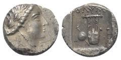 Greek Lykien. Lykischer Bund. Drachme (Silber). Ca. 88 - 84 v. Chr. Olympos. Vs: Kopf des Apollon mit Lorbeerkranz und Köcher mit Bogen über der Schulter rechts. Rs: Kithara, darüber Ethnikon; im Feld