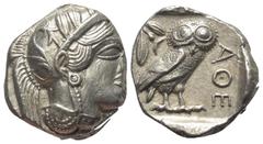 Greek Attika. Athen. Tetradrachme (Silber). Ca. 454 - 404 v. Chr. Vs: Kopf der Athena mit ölzweiggeschmücktem attischem Helm, Ohranhänger und Halskette rechts. Rs: Eule nach rechts stehend, Kopf en fa