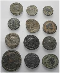 Lots - Ancient Coins Römische Münzen - Lots. Kaiserzeit. Lot (12 Stück, Bronze): Kleinbronzen aus dem späten 3. und 4. Jh. Unter anderem: Probus (276 - 282 n. Chr.), Numerianus (283 - 284 n. Chr.), Li