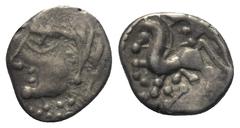 Celtic Gallien. Bituriges. Quinar (Silber). Vs: Kopf links. Rs: Pferde nach links stehend, darüber Wildschwein links, darunter X. 13 mm. 1,87 g. de la Tour 4108; DT 3449. Fast vorzüglich.