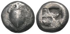 Greek Inseln vor Attika. Aigina. Stater (Silber). Ca. 525 - 475 v. Chr. Vs: Seeschildkröte. Rs: Quadratum incusum. 20 mm. 11,40 g. HGC 6, 428; Slg. Dewing 1655. Sehr schön.