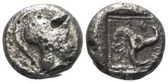 Greek Dynasten von Lykien. Wekhssere (um 440 v. Chr.). Stater (Silber). Xanthos. Vs: Kopf der Athena mit korinthischem Helm rechts. Rs: Triskeles; im Feld Diskeles, das Ganze in vertieftem Perlquadrat