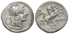 Roman Republican T. Cloelius. Denar (Silber). 128 v. Chr. Rom. Vs: ROMA. Kopf der Roma mit geflügeltem Helm rechts, dahinter Kranz. Rs: T CLOVLI. Victoria in Biga nach rechts fahrend, davor Ähre. 20 m