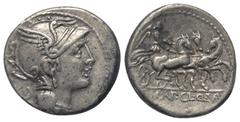 Roman Republican Appius Claudius Pulcher mit T. Manlius Mancinus und Q. Urbinius. Denar (Silber). 111 oder 110 v. Chr. Rom. Vs: Kopf der Roma mit geflügeltem Helm rechts, dahinter Dreieck mit vertieft