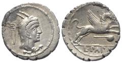 Roman Republican L. Papius. Denar (Silber). 79 v. Chr. Rom. Vs: Kopf der Juno Sospita mit Ziegenfellkappe rechts, dahinter Beizeichen Aspergillum. Rs: L PAPI. Greif nach rechts springend, darunter Bei