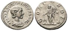 Roman Imperial Coinage Iulia Aquilia Severa. Denar (Silber). 220 - 221 n. Chr. Rom. Vs: IVLIA AQVILIA SEVERA AVG. Drapierte Büste rechts. Rs: CONCORDIA. Concordia mit Doppelfüllhorn nach links stehend