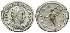 Roman Imperial Coinage Herennius Etruscus (251 n. Chr.). Antoninian (Silber). 250 - 251 n. Chr. Rom. Vs: Q HER ETR MES DECIVS NOB C. Büste mit Strahlenkrone und Paludament rechts. Rs: PIETAS AVGG. Mer