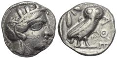 Greek Attika. Athen. Gegengestempelte Prägungen. Tetradrachme (Silber). Ca. 454 - 404 v. Chr. Vs: Kopf der Athena mit ölzweiggeschmücktem attischem Helm, Ohranhänger und Halskette rechts. Rs: Eule nac