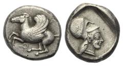 KORINTH. Korinth. Stater. Ca. 515 - 450 v. Chr. Vs: Pegasos nach links fliegend, darunter Ϙ. Rs: Kopf der Athena mit korinthischem Helm rechts, das Ganze in Quadratum incusum. Calciati, Pegasi 53. Slg