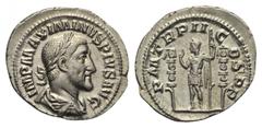 Maximinus Thrax (235 - 238 n. Chr.). Denar. 236 n. Chr. Rom. Vs: IMP MAXIMINVS PIVS AVG. Büste mit Lorbeerkranz, Paludament und Panzer rechts. Rs: P M TR P II COS P P. Maximinus mit erhobener Rechter 