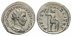 Philippus I. Arabs (244 - 249 n. Chr.). Antoninian. 244 - 245 n. Chr. Antiochia. Vs: IMP C M IVL PHILIPPVS P F AVG P M. Büste mit Strahlenkrone, Paludament und Panzer rechts. Rs: VIRTVS EXERCITVS. Vir