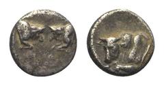 Karien. Unbestimmte Münzstätte. Tetartemorion. Ca. 450 - 400 v. Chr. Vs: Zwei Stierprotome einander gegenüber stehend. Rs: Stierprotome links. 7 mm. 0,35 g. SNG Keckman 913. Sehr schön.