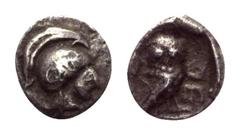 Greek Philistia. Unbestimmte Münzstätte. Hemiobol. 5. - 4. Jhdt. v. Chr. Vs: Kopf der Athena mit attischem Helm rechts. Rs: Eule nach rechts stehend, Kopf en face. 6 mm. 0,32 g. HGC 10, 613. Selten. S