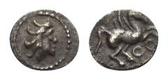 Greek Spanien. Emporion. Tetartemorion. Nach 241 v. Chr. Vs: Kopf rechts. Rs: Pegasos nach rechts fliegend; darunter zwei Ringe. 7 mm. 0,13 g. Burgos 1197; CNH S. 60, 164. Selten. Sehr schön.