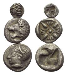 Griechische Münzen - Lots. Ionien. Kolophon / Milet / Phokaia. Lot (3 Stück): 2 Diobole, 1 Tetartemorion. Vs: Apollonkopf links / Löwenprotome / Athenakopf links Rs: Incusum / Florales Ornament. Sehr 