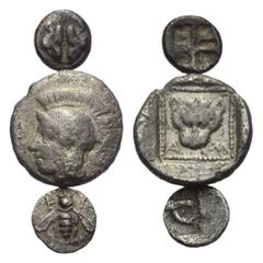Greek Griechische Münzen - Lots. Lesbos / Ionien. Ungesicherte Münzstätten / Methymna / Ephesos. Lot (3 Stück): 1 Triobol, 1/36 Stater, Tetartemorion. 6. - 5. Jhdt. v. Chr. Vs: Zwei Eberköpfe einander