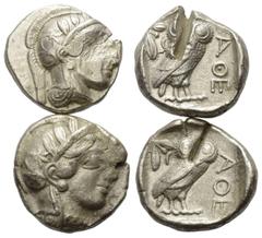 Griechische Münzen - Lots Griechische Münzen - Lots. Attika. Athen. Lot (2 Stück, Silber): 2 Tetradrachmen, 5. Jhdt. v. Chr. Vs: Athenakopf rechts. Rs: Eule nach rechts stehend, Kopf en face. Prüfhieb